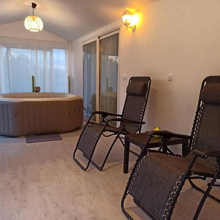 Holiday House Vela Vrta Sveti Ivan Dobrinjski エクステリア 写真
