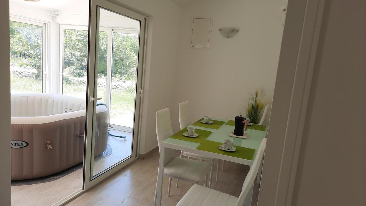 Holiday House Vela Vrta Sveti Ivan Dobrinjski エクステリア 写真