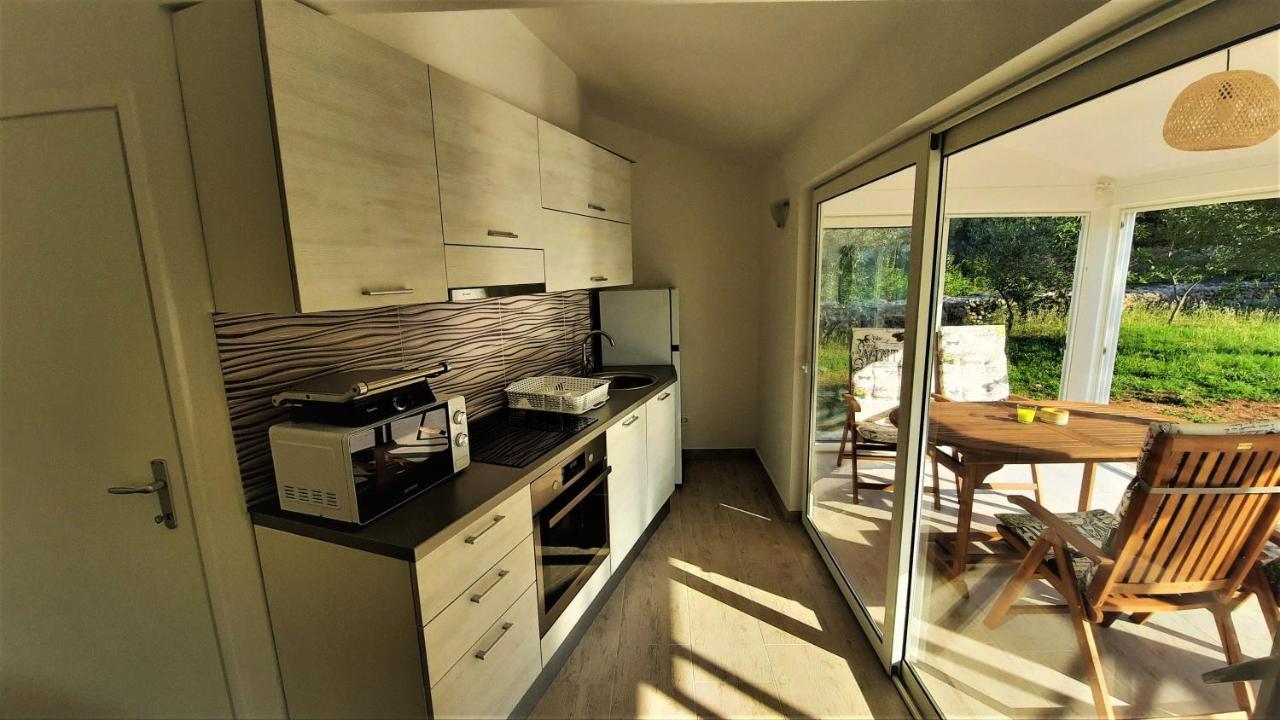 Holiday House Vela Vrta Sveti Ivan Dobrinjski エクステリア 写真